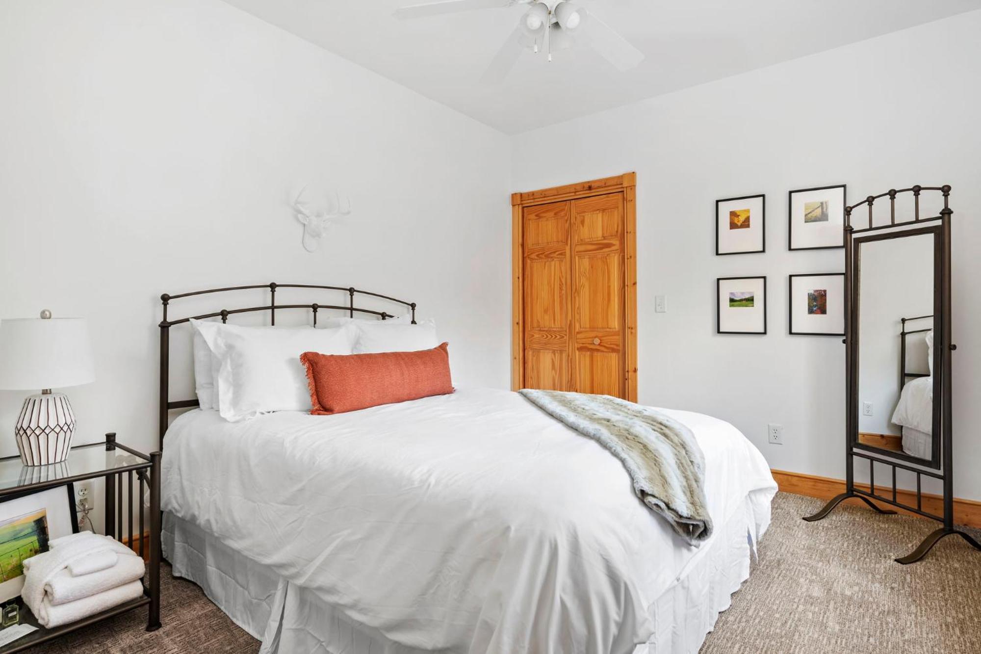 The Lodge, 'North Woods' Style, Boutique Galena Getaway! Екстериор снимка
