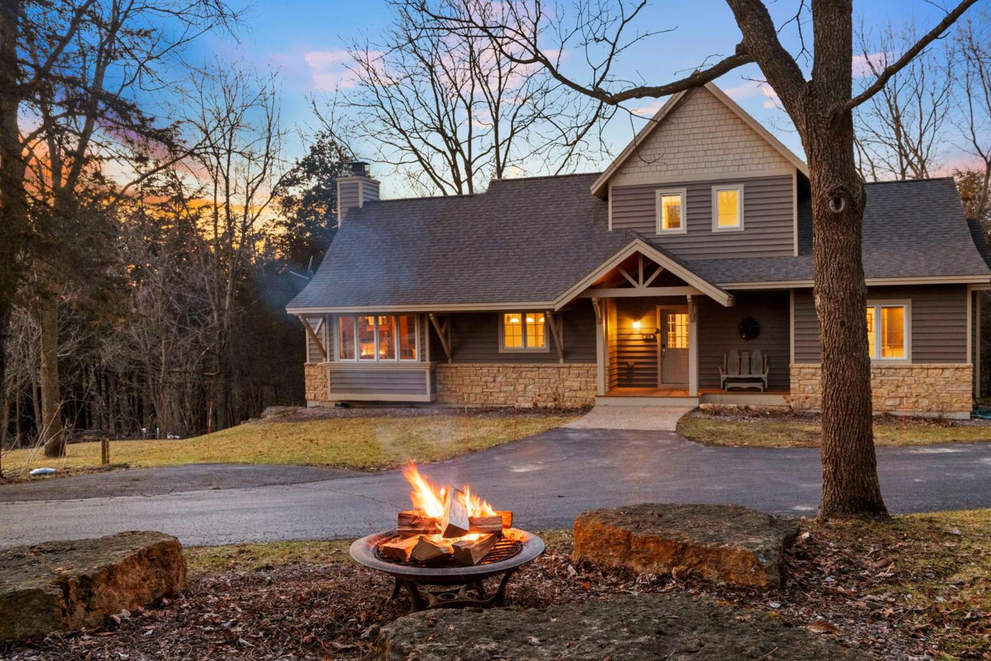 The Lodge, 'North Woods' Style, Boutique Galena Getaway! Екстериор снимка