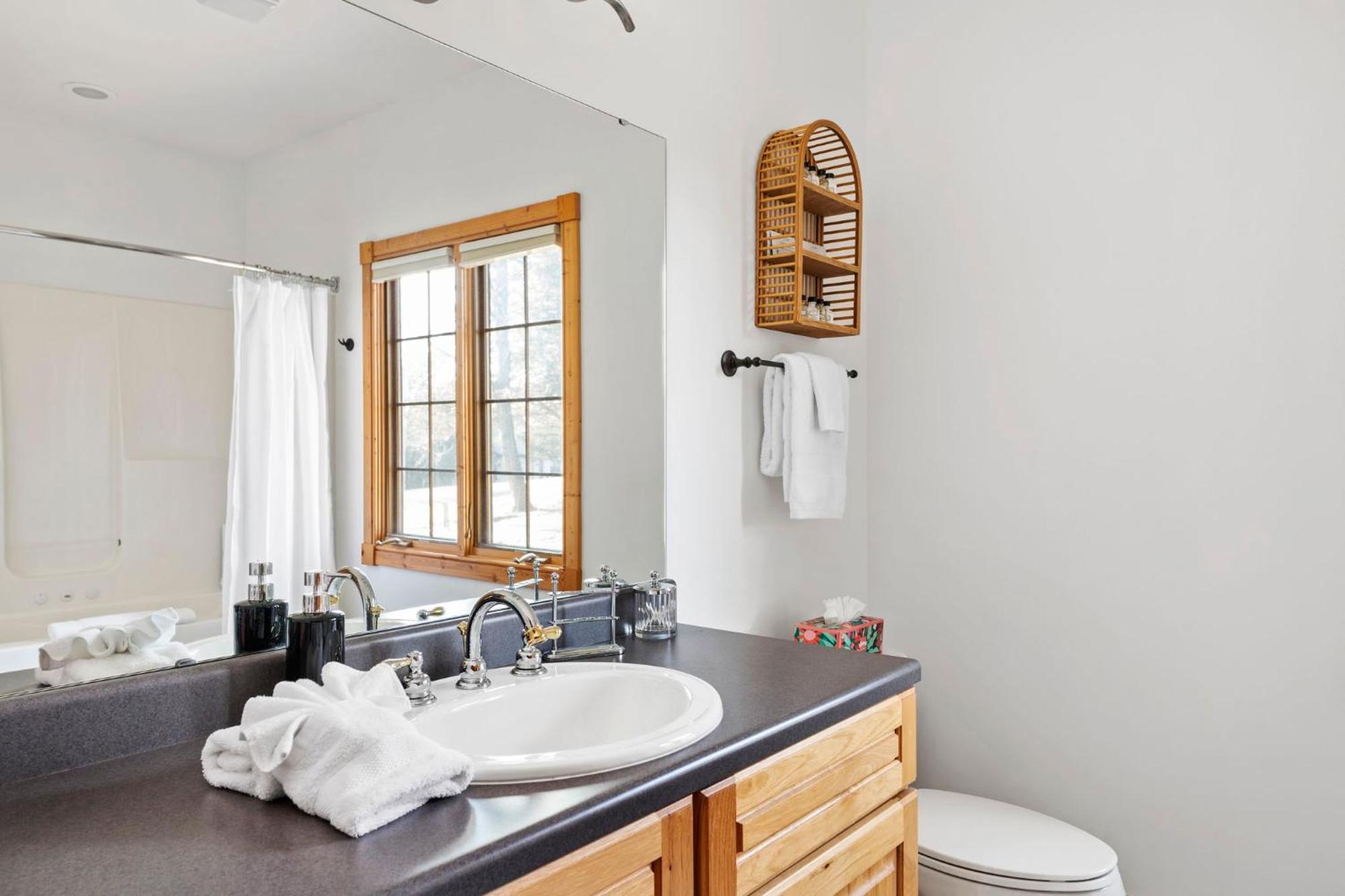 The Lodge, 'North Woods' Style, Boutique Galena Getaway! Екстериор снимка
